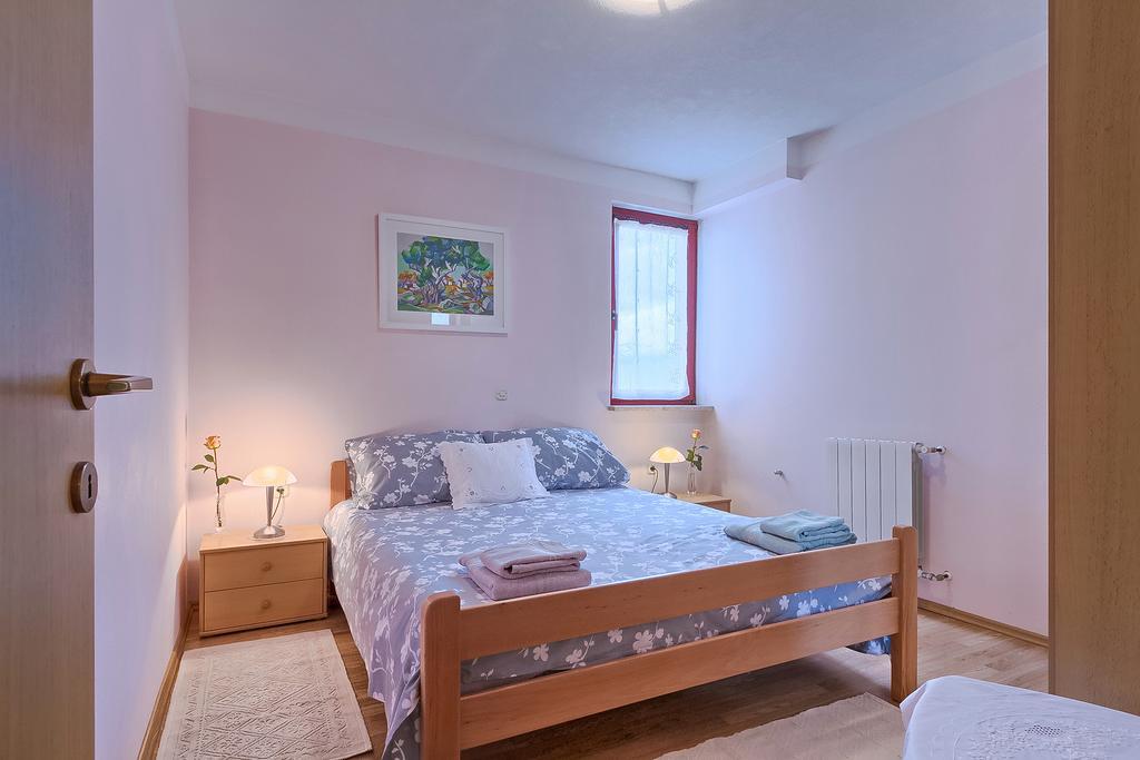 Apartments Valoda Nedeščina エクステリア 写真