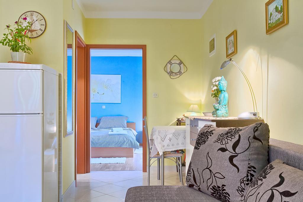 Apartments Valoda Nedeščina エクステリア 写真