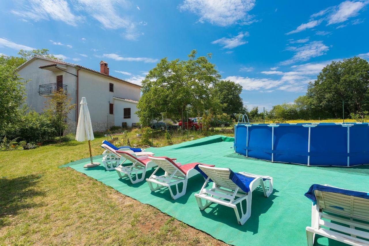 Apartments Valoda Nedeščina エクステリア 写真